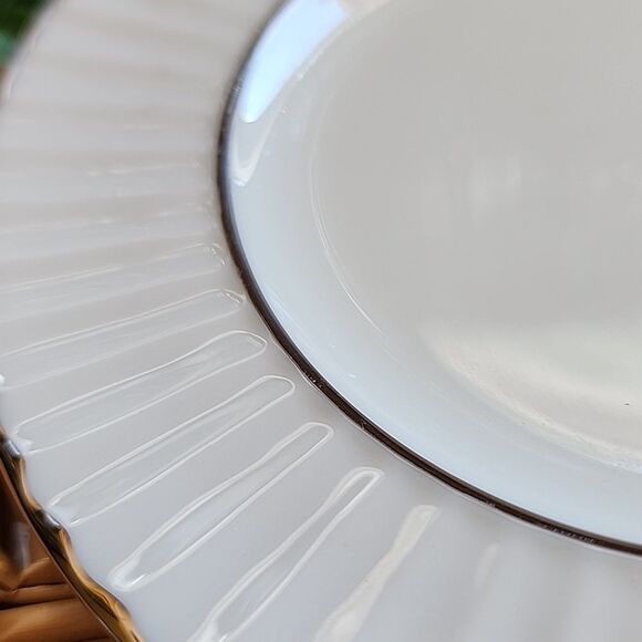 Lenox Temple Collection 'Citation' Platinum Band Set Of 3 Bread Plates - Picture 6 of 6